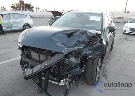 2025 Volvo Xc60 Plug-In Hybrid Plus, T8 Awd Electric/Gasoline, Dark z USA, uszkodzony, nr VIN YV4H60RC2S1074772